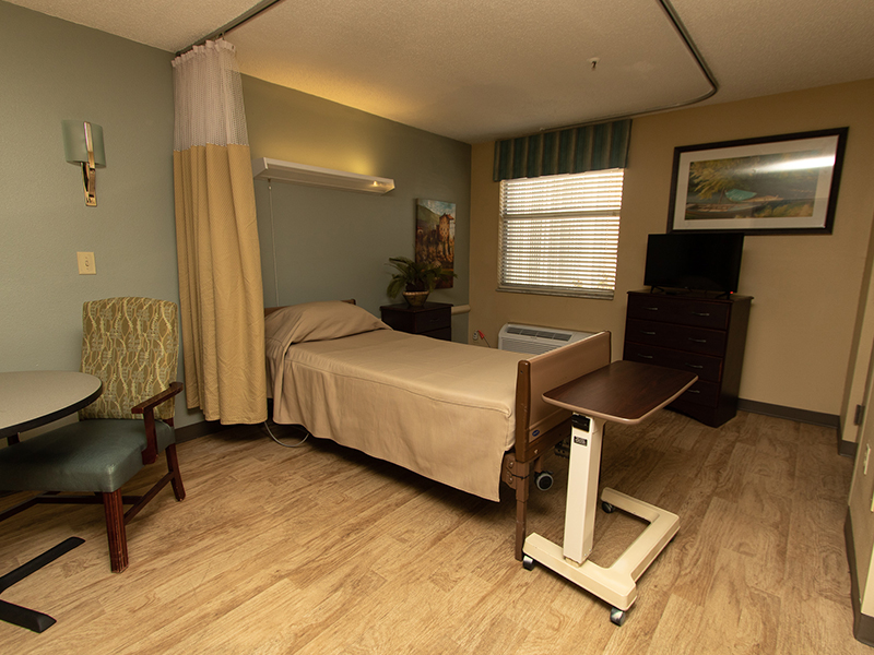 Rehab Care Center. Nursing and therapy, Tampa, FLGandy